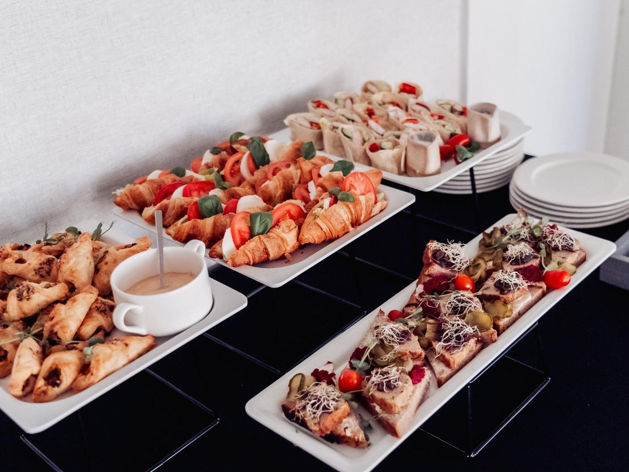Arche Hotel Седльце Экстерьер фото